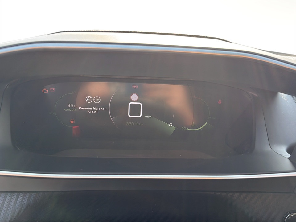 PEUGEOT 2008 1.5 bluehdi Allure s&s 110cv Diesel usato - 8