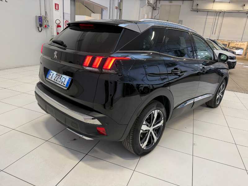 3008 Ii - 3008 1.2 Pt Turbo Allure S&s 130cv My18