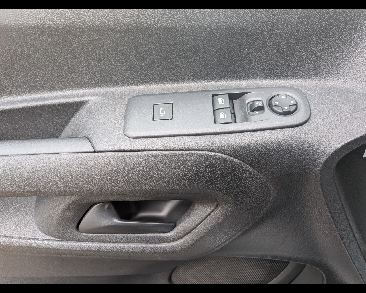 Foto CITROEN Berlingo van M 1.5 bluehdi 100cv Driver 2p.ti