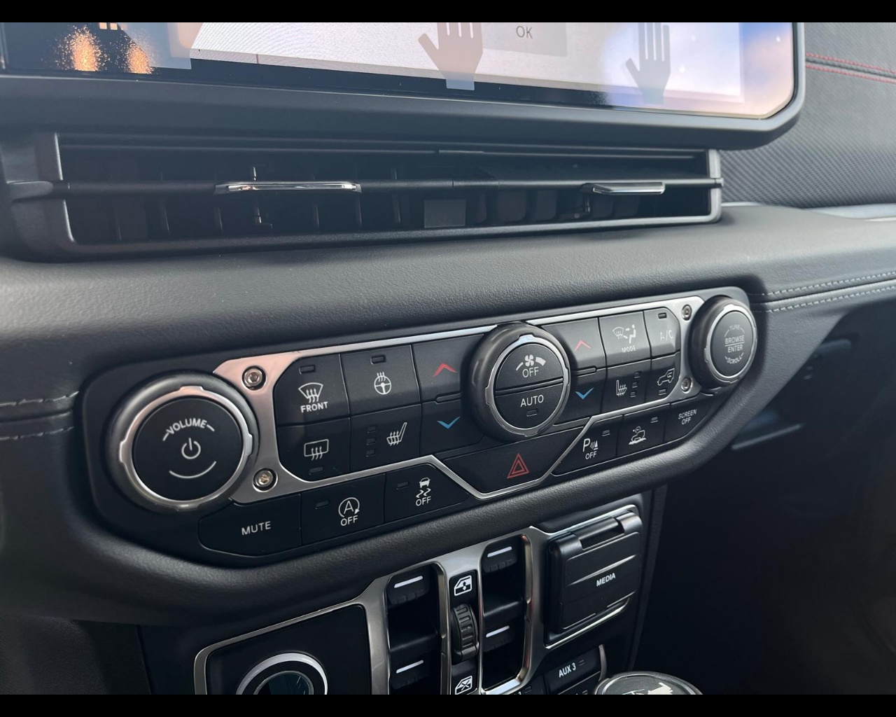 Foto JEEP Wrangler Ice My25 2,0 Bz Limited Edition Rubicon