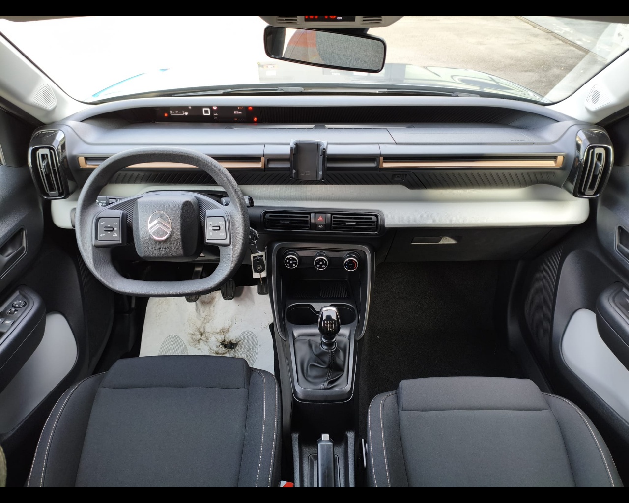 Foto CITROEN C3 Aircross 1.2 puretech turbo You 100cv