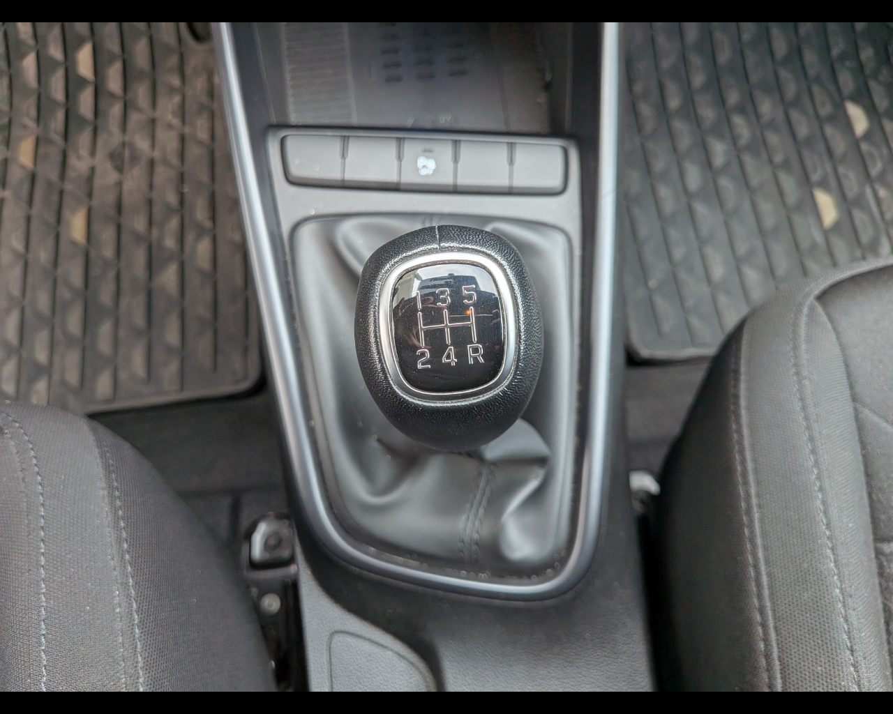 Foto HYUNDAI Bayon - Bayon 1.2 Gpl Xline