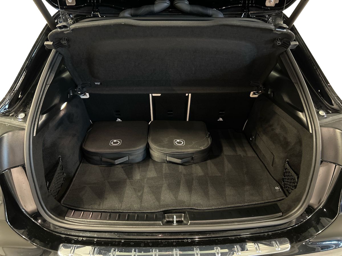 Mercedes EQA EQA 300 Sport Plus 4Matic - 8