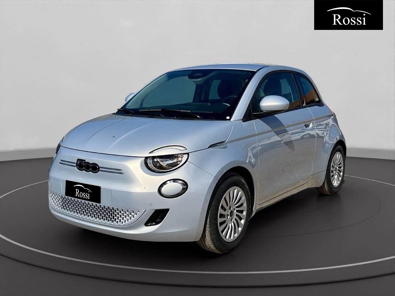 FIAT 500e Berlina 500e – 320 Berlina + Pack Tech (Configurazione Non Ordinabil