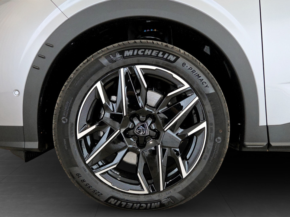 PEUGEOT 5008 Hybrid 145 e-DCS6 GT Ibrida km0 - 19