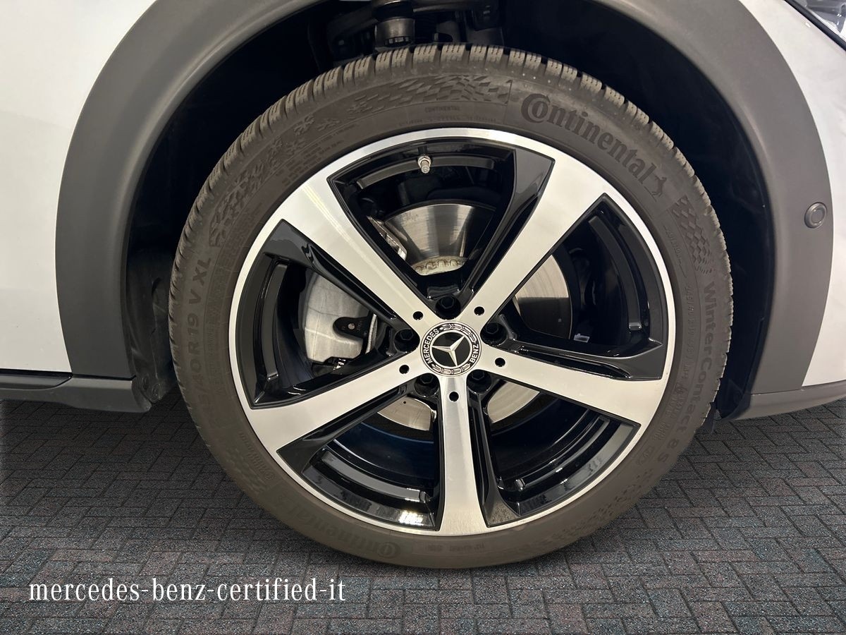 Mercedes  Classe C Station Wagon All-Terrain 220 d Mild hybrid Advanced Mountain Edition 4Matic 9G-Tronic - 17