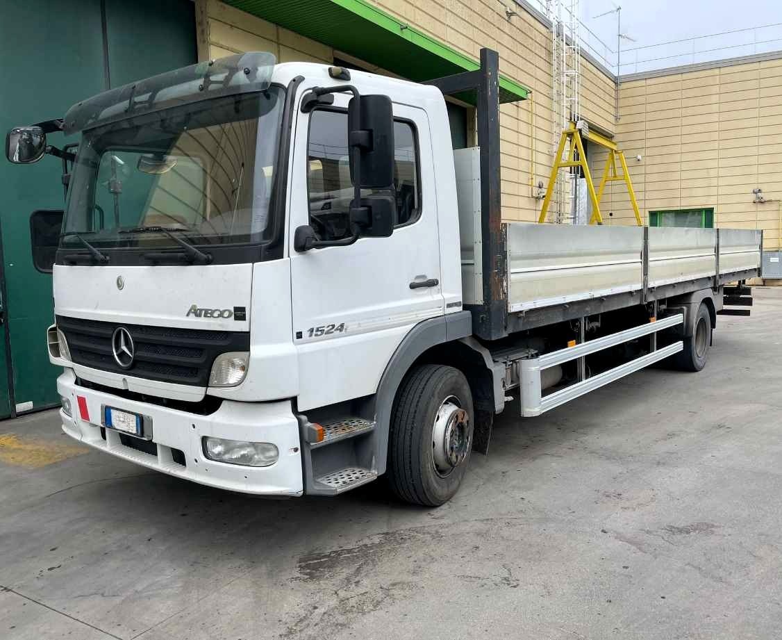 MERCEDES AG 97 MB1524