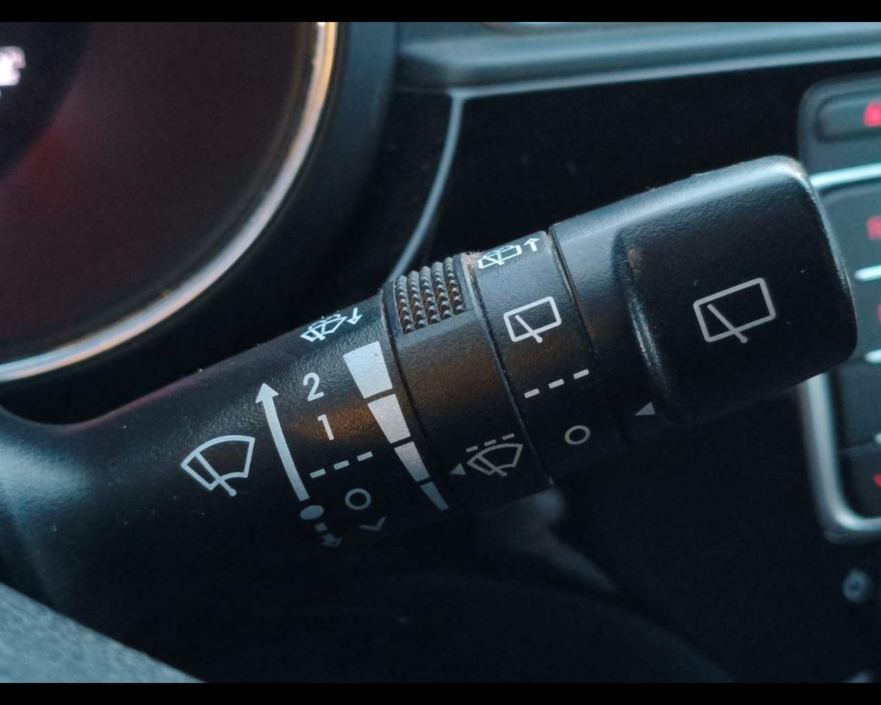 Foto KIA Rio 5p 1.2 Cool eco Gpl