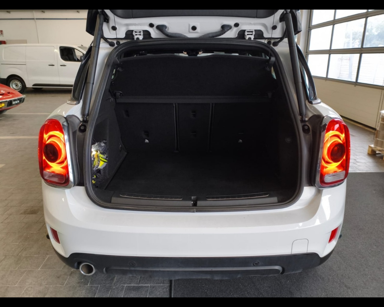 Foto MINI Mini Countryman 2.0 Cooper D Baker Street auto
