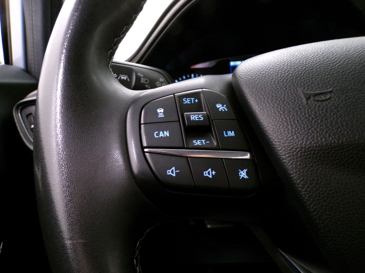 Ford Puma Puma 1.0 EcoBoost Hybrid 125cv Titanium X - 16