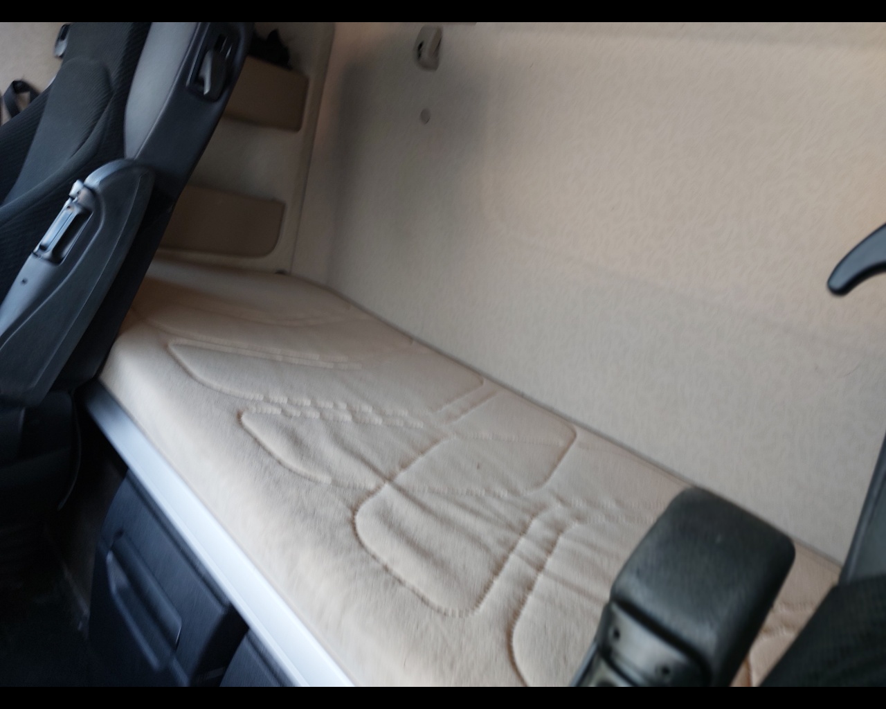 Mercedes Actros Actros L 1848 LS 4x2 - 17