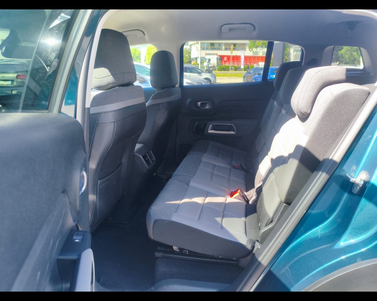 Foto CITROEN C5 Aircross 1.5 bluehdi Shine s&s 130cv eat8