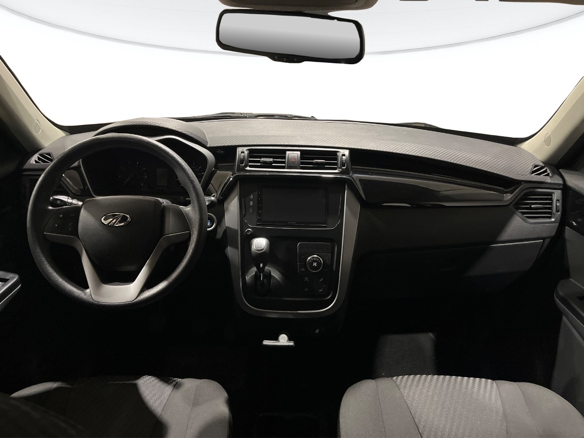 Mahindra KUV100 Usato 2025 KUV100 Cerea