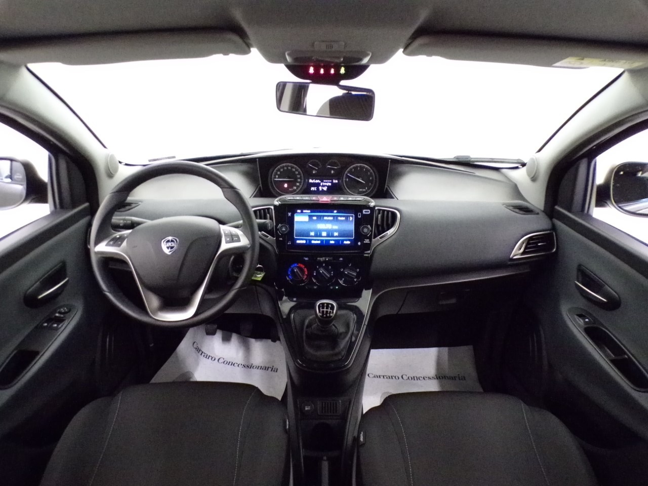 Lancia Ypsilon Ypsilon 5 Porte 1.0 FireFly Hybrid 70cv Silver - 14