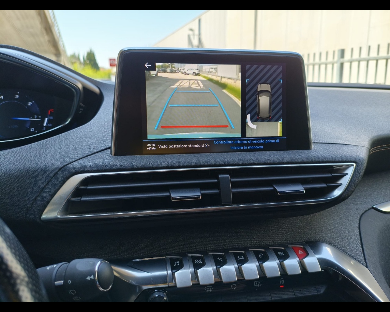 Foto PEUGEOT 3008 1.5 bluehdi GT Line s&s 130cv