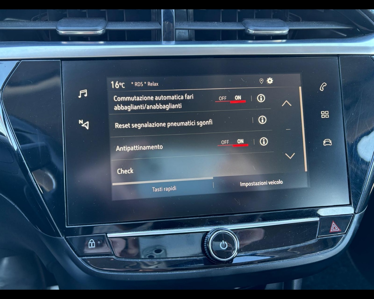 Foto OPEL Corsa 1.2 Elegance s&s 75cv