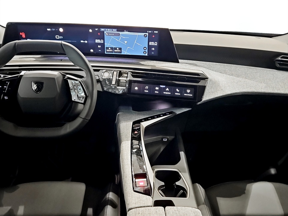 PEUGEOT 3008 ALLURE – Hybrid 145 E-DCS6 Ibrida km0 - 8