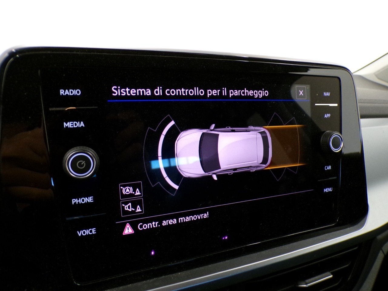 Volkswagen  T-Roc 1.0 tsi Style 110cv - 18
