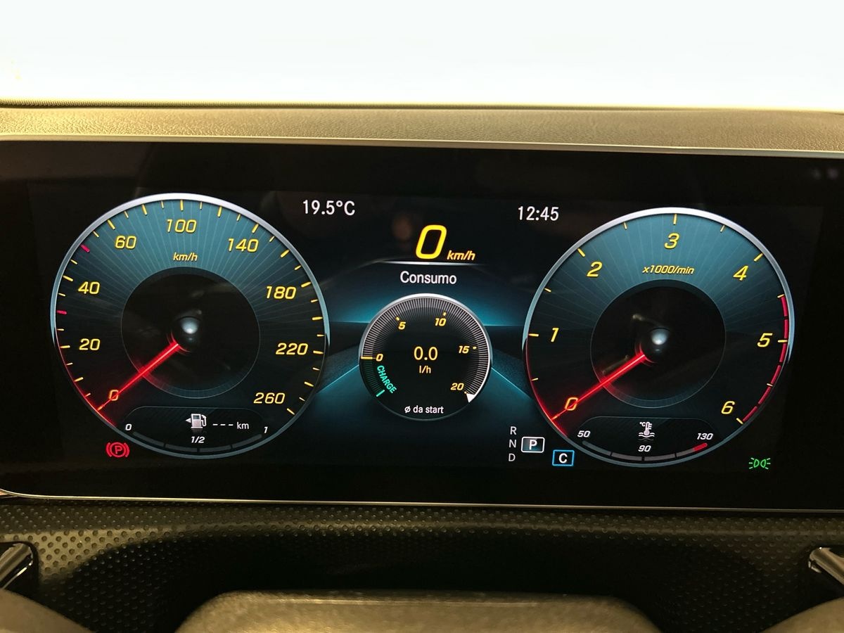 Mercedes Classe A Classe A 180 D Premium 7G-DCT - 12