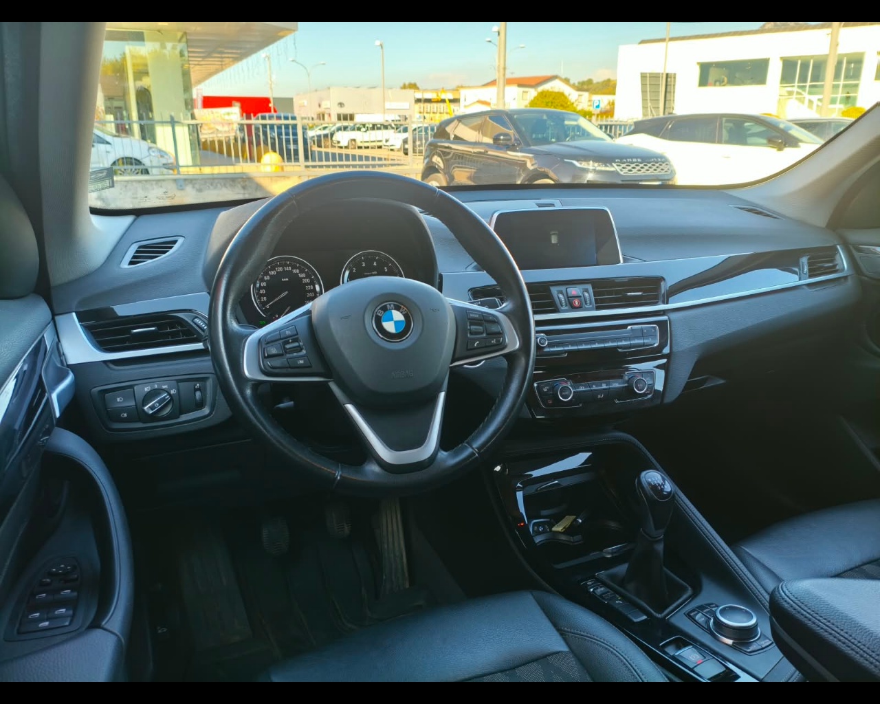 Foto BMW X1 sdrive18i xLine 140cv