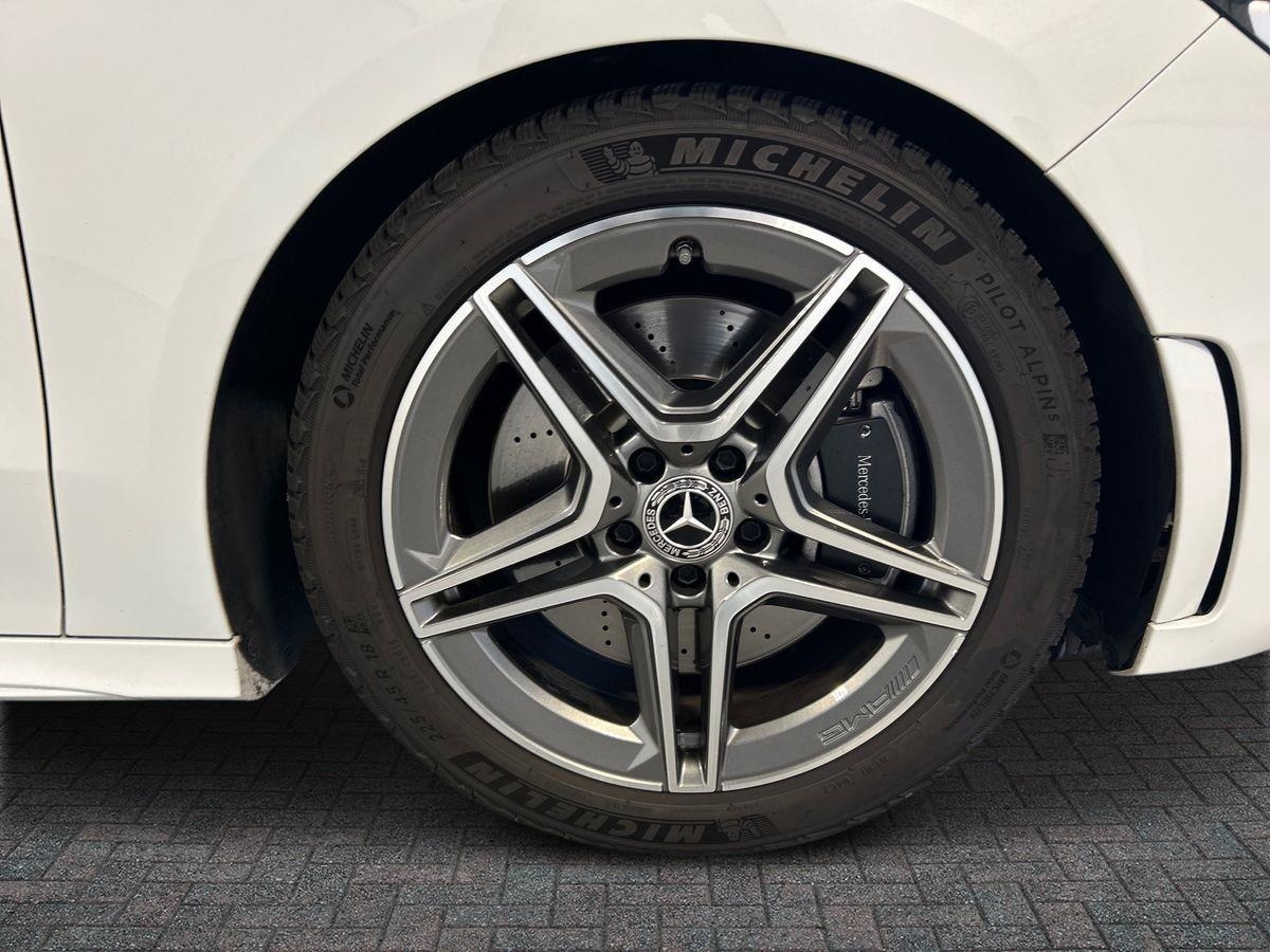 Mercedes  Classe B 250 AMG Line Advanced Plus 4Matic 8G-DCT - 17