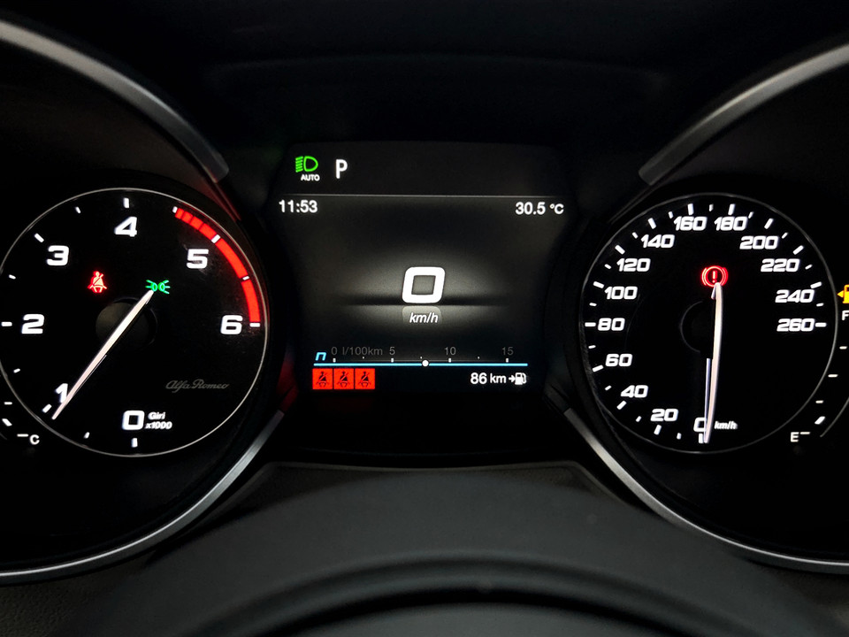 ALFA ROMEO Stelvio 2.2 t Veloce Q4 210cv auto Diesel usato - 8