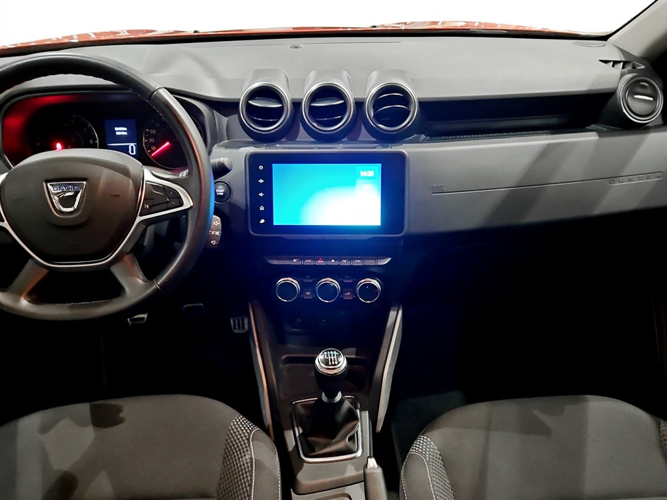 DACIA Duster 1.0 tce Prestige Gpl 4×2 100cv GPL Usato - 8