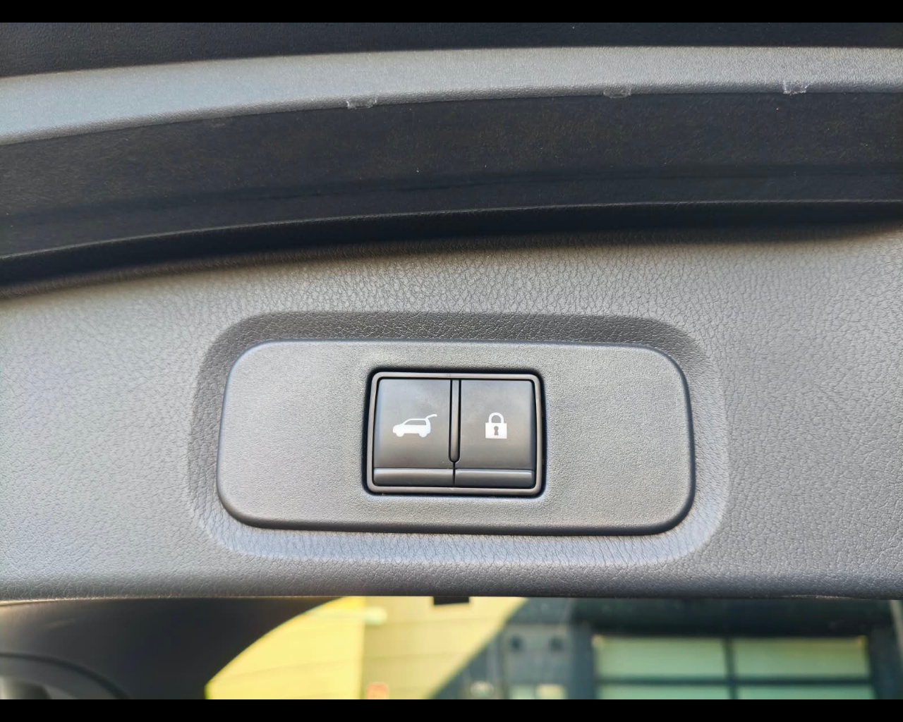 Foto NISSAN Qashqai 1.3 mhev N-Connecta 2wd 158cv xtronic