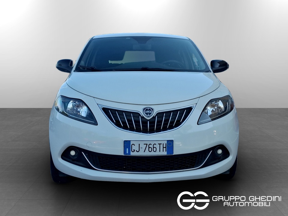 LANCIA Ypsilon 1.0 firefly hybrid Gold s&s 70cv Ibrida usato - 3