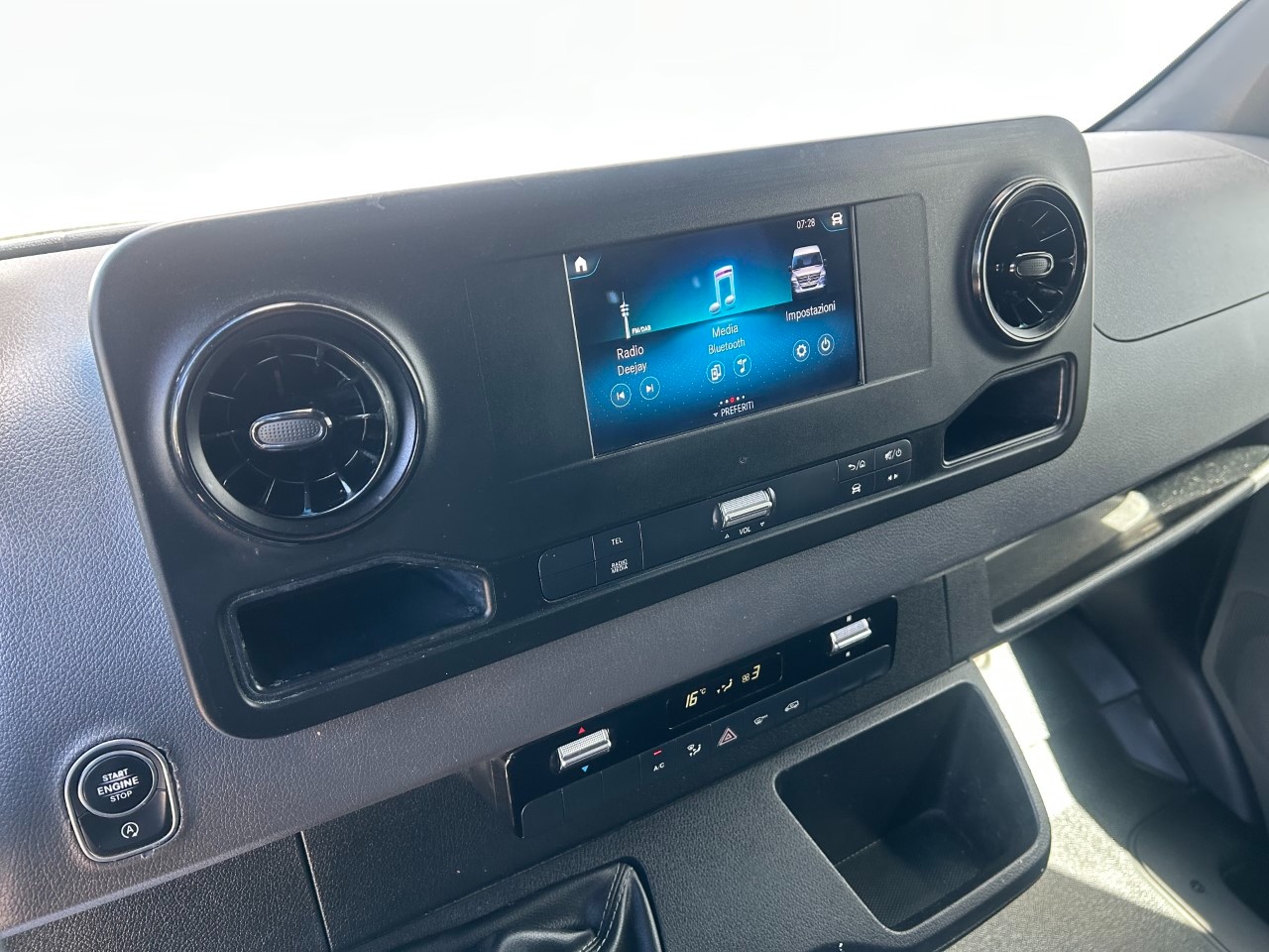 Mercedes Sprinter sprinter 317 2.0 cdi F 43/35 rwd H2 - 14