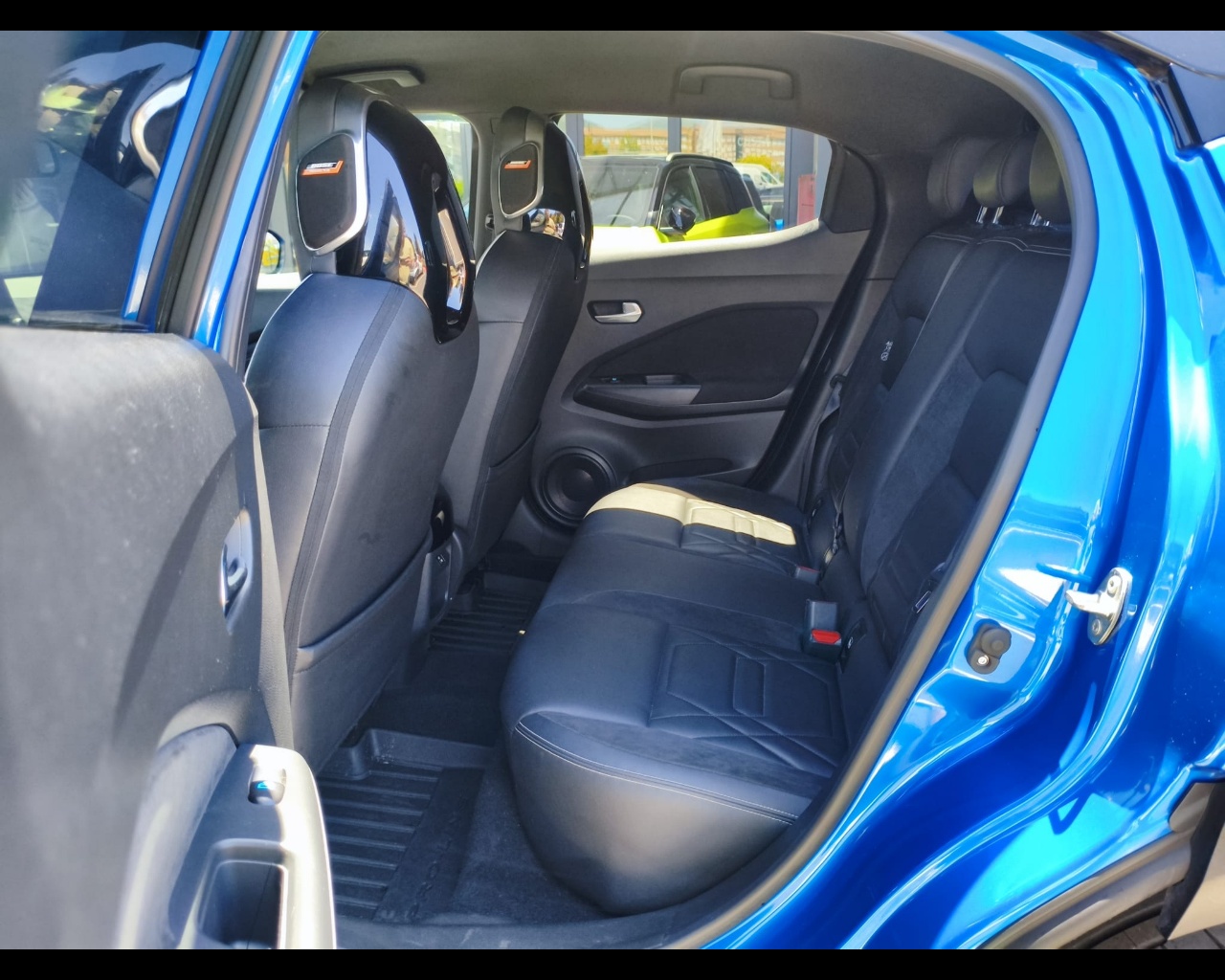 Foto NISSAN Juke 1.6 hev N-Design