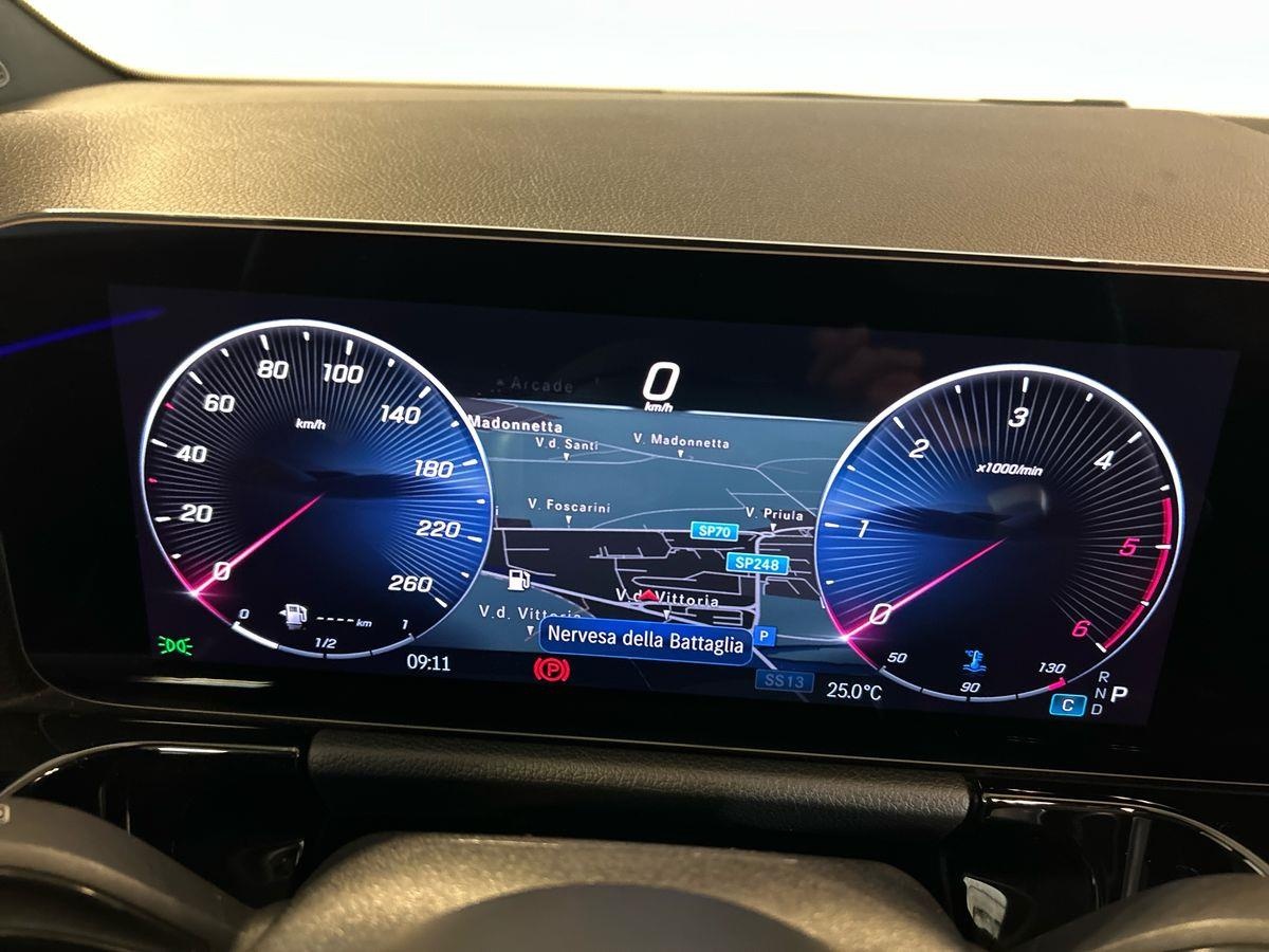 Mercedes  GLA 200 D AMG Line Advanced Plus 8G-DCT - 13