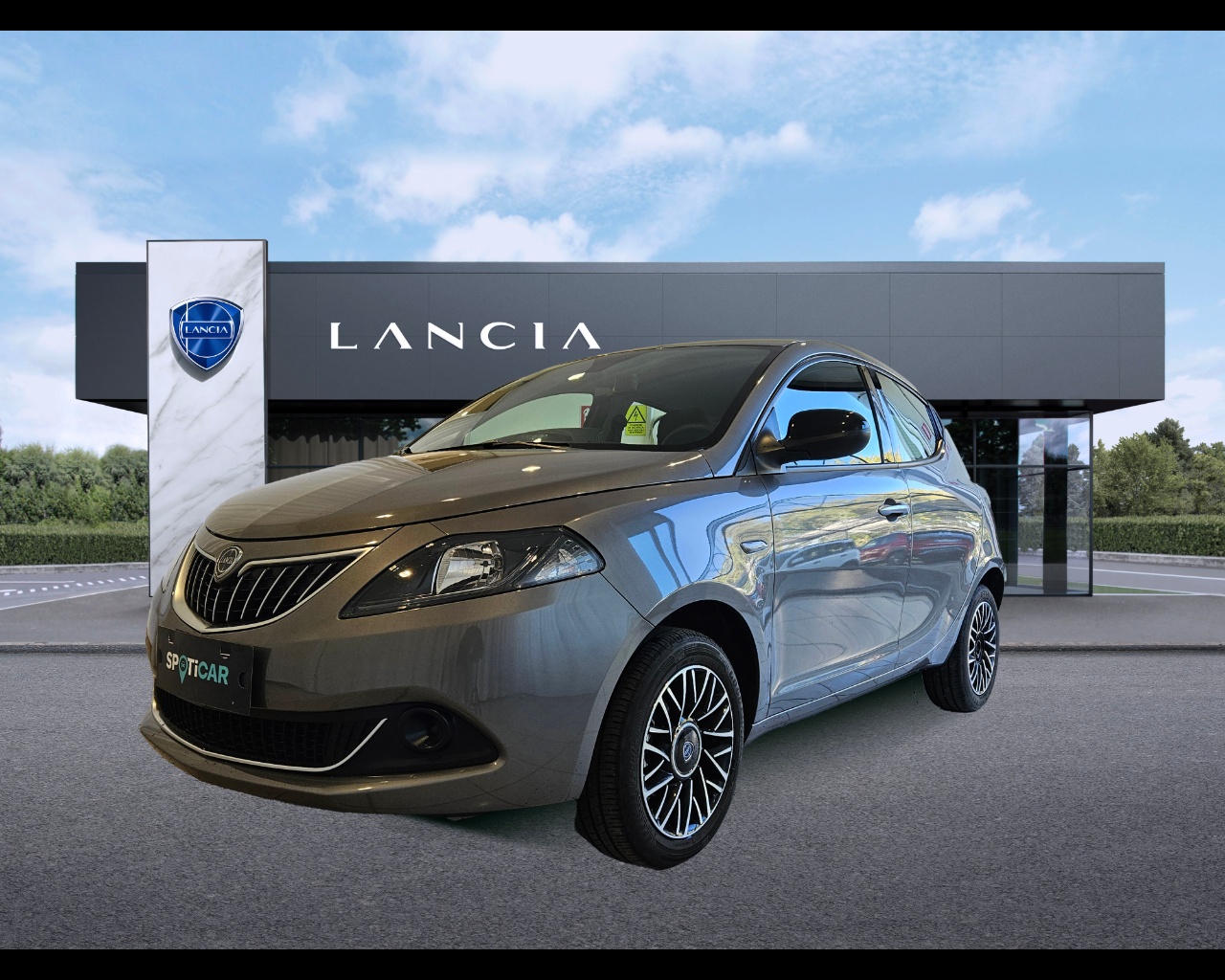 LANCIA Ypsilon Ypsilon 1.0 firefly hybrid Platino s&s 70cv Ibrido benzina Usato