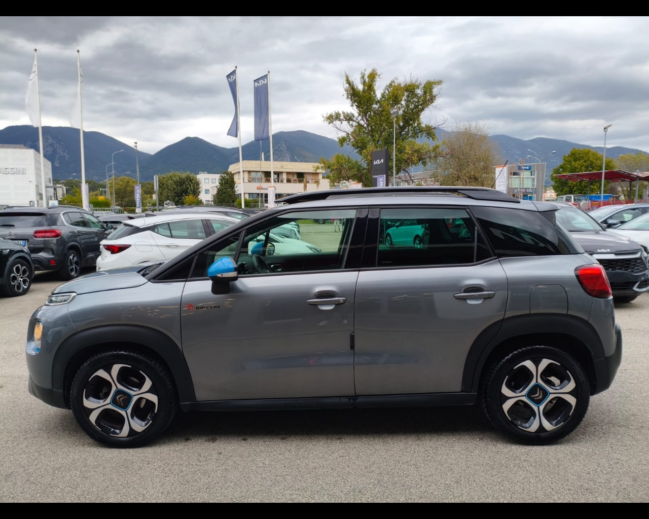 Foto CITROEN C3 Aircross 1.5 bluehdi Rip Curl s&s 100cv