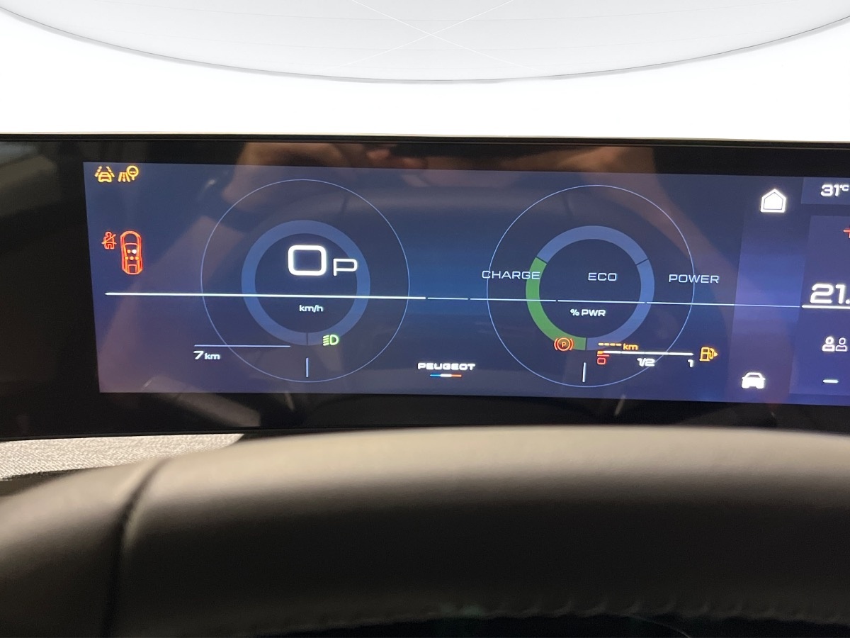 Peugeot 3008 Nuovo Ibrido benzina 3008 Verona