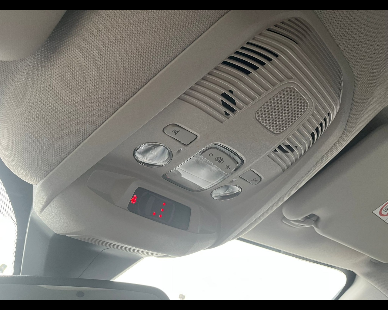 Foto CITROEN C5 Aircross 1.5 bluehdi Shine s&s 130cv eat8 