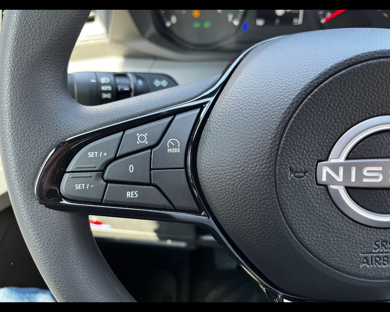 Foto NISSAN INTERSTAR CC H1L3P3 35Q 150CV EVIE MITTAS CABINA SINGOLA