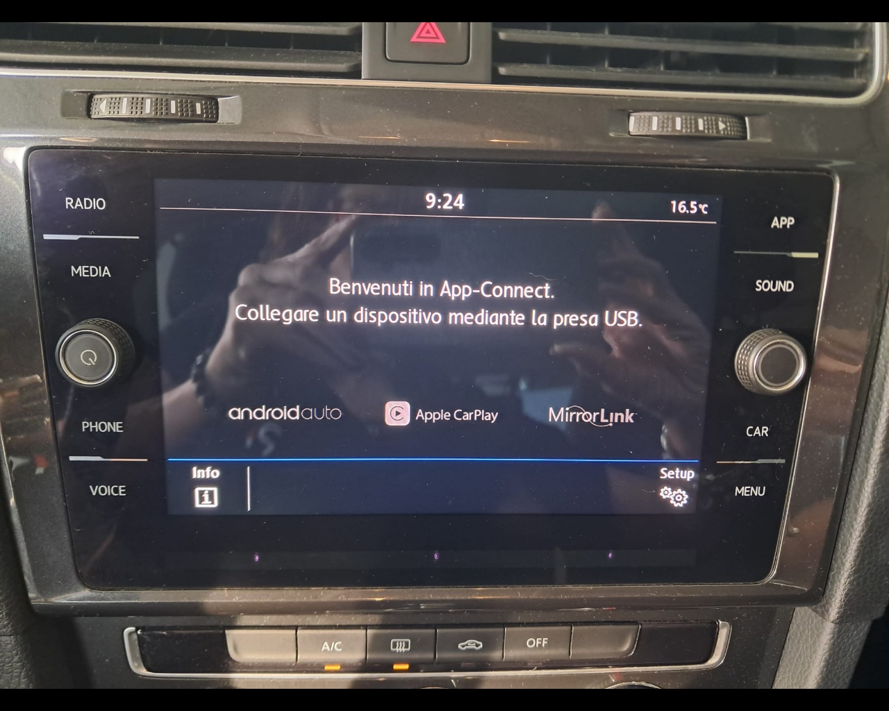 Foto VOLKSWAGEN Golf 5p 1.5 tgi Executive 130cv dsg