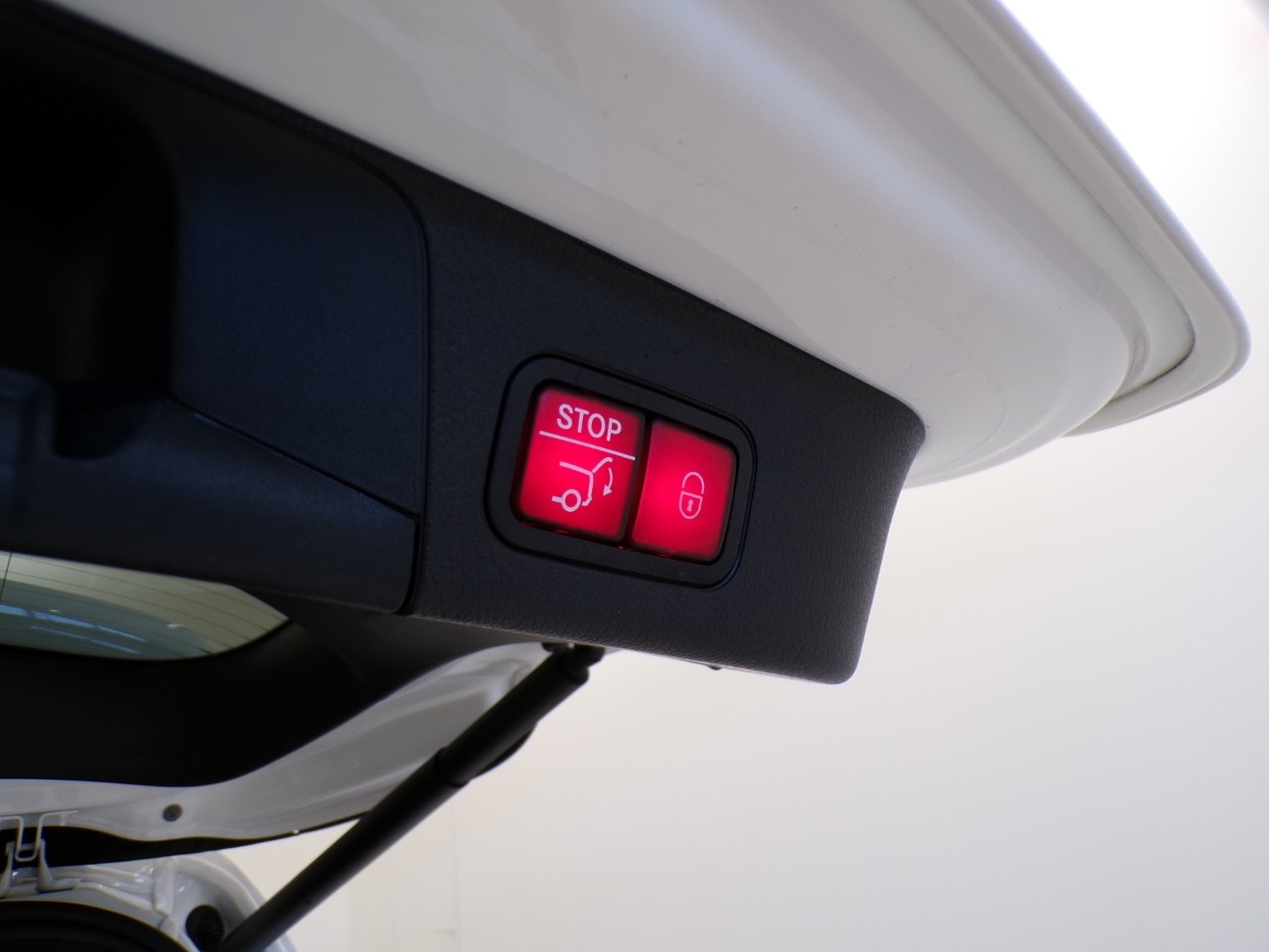 Mercedes GLB GLB 180 D Premium 8G-DCT - 10