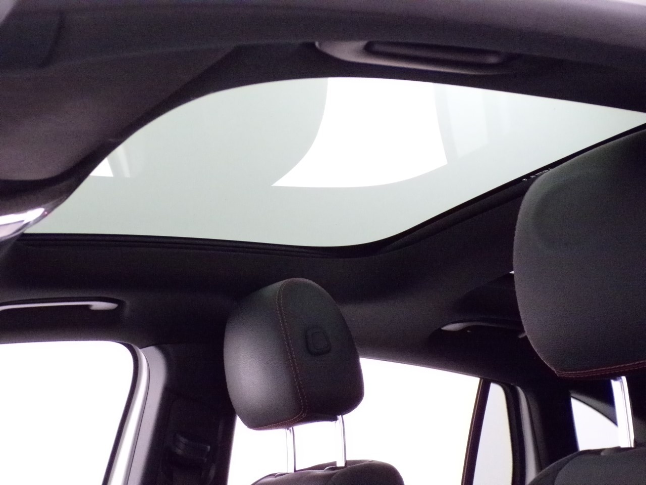 Mercedes GLA GLA 200 D Premium 4Matic 8G-DCT - 15