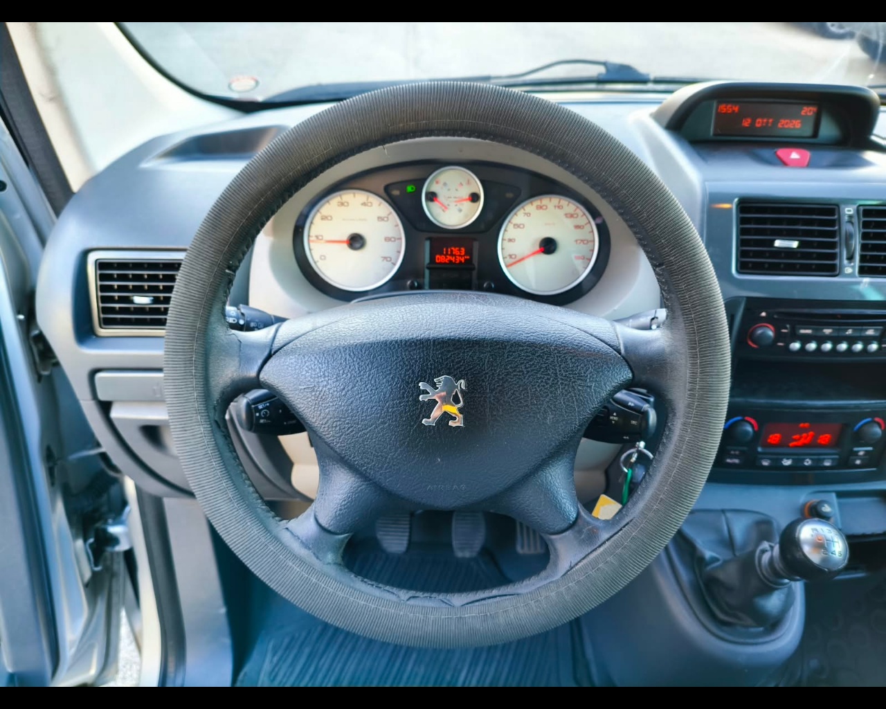 Foto PEUGEOT expert 2.0 hdi 120cv L2 tepee conf. 9p