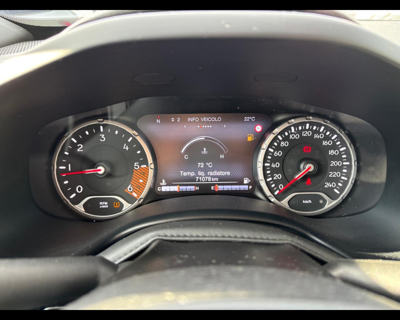 Foto JEEP Renegade 1.6 mjt Limited 2wd 130cv