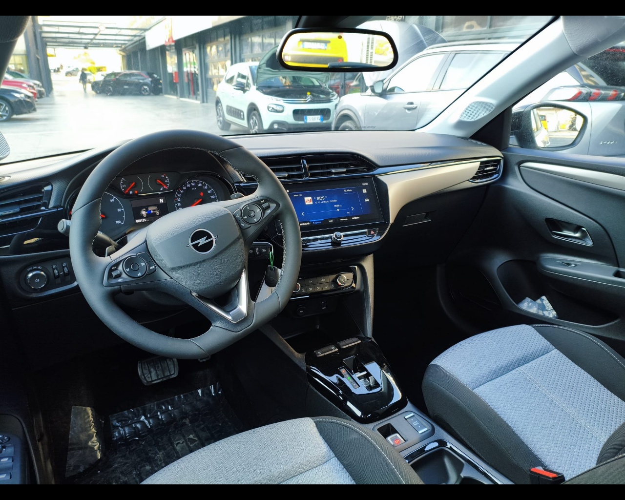 Foto OPEL Corsa 1.2 hybrid Edition 100cv dct6