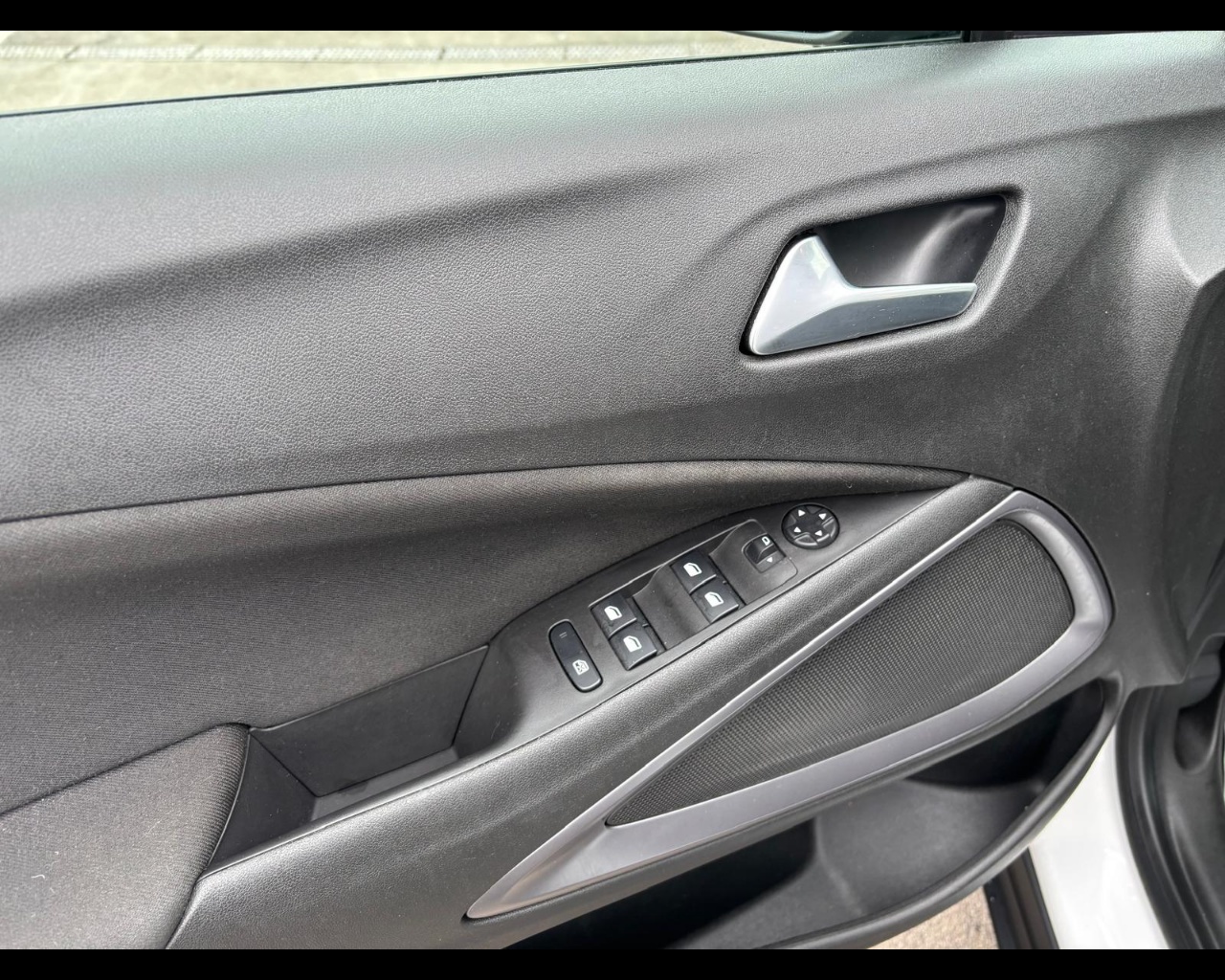 Foto OPEL Crossland 1.5 ecotec Edition 110cv