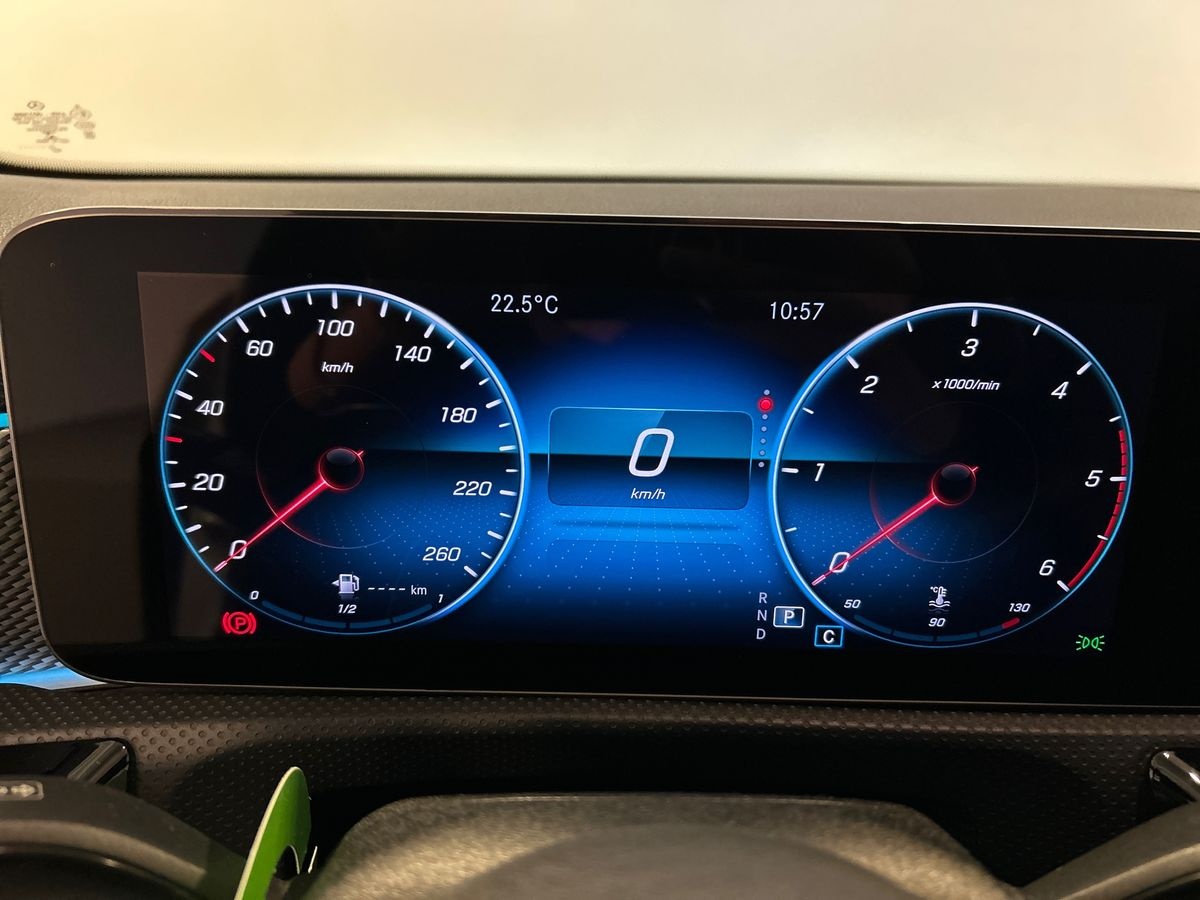 Mercedes Classe A Classe A 180 D Sport Night edition 8G-DCT - 13