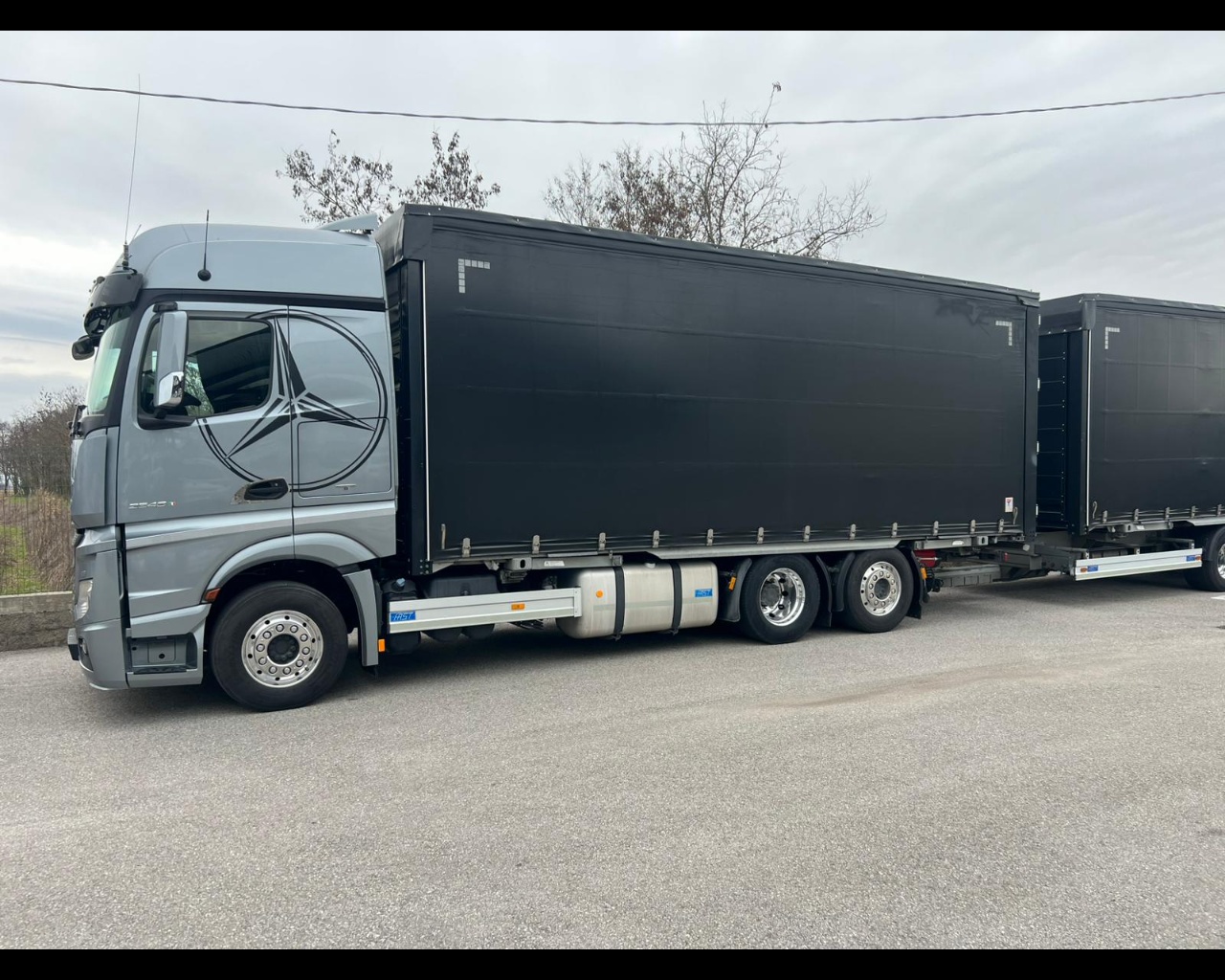 Mercedes Actros actros 2548 L Flat cab. Str.Sp. 2,5 Euro VI - 4