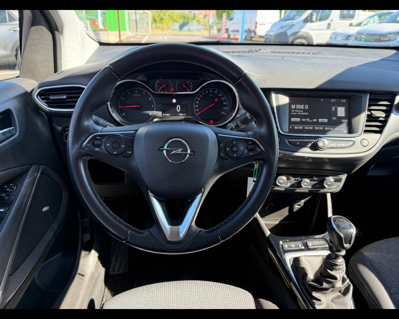 Foto OPEL Crossland 1.2 Elegance s&s 110cv