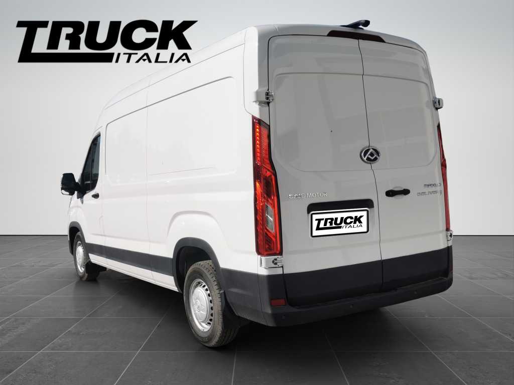 koelliker-maxus-d-deliver-9-l3h3-traz-ant-n1-sku103072