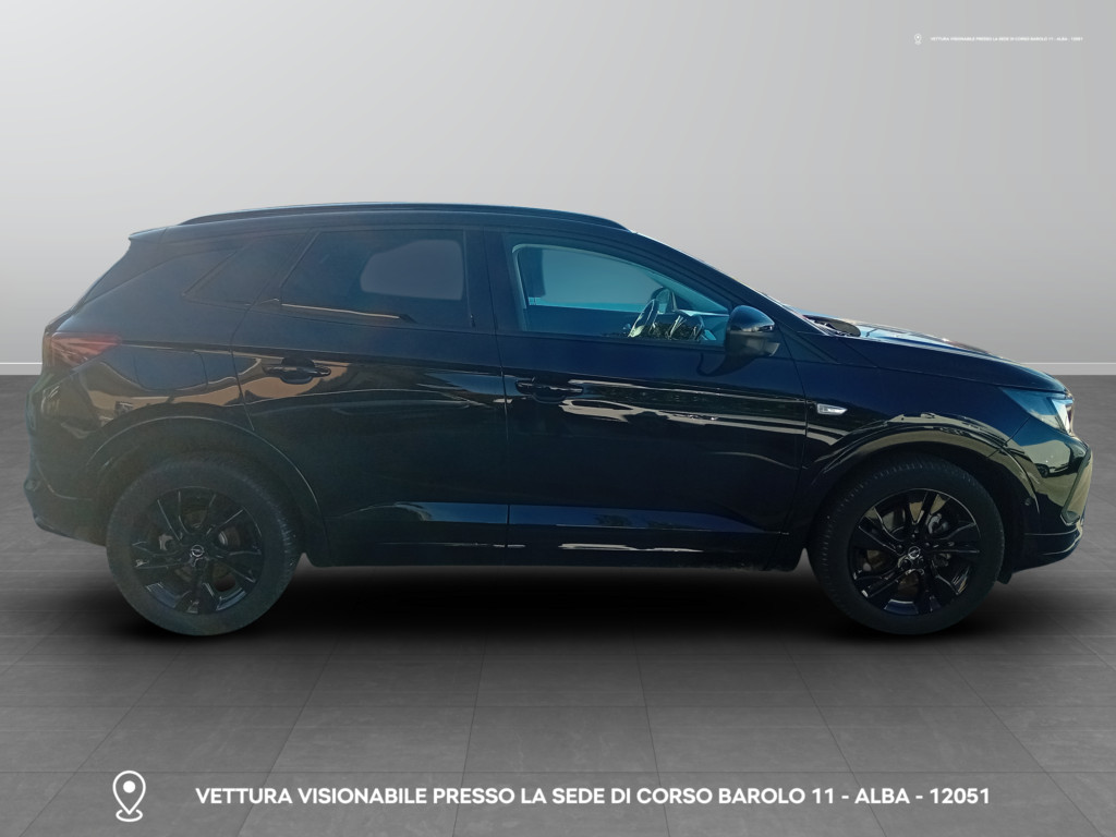 Panoramica 8° Immagine Veicolo