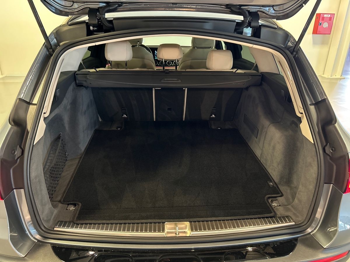 Mercedes Classe E Station Wagon Classe E Station Wagon All-Terrain 220 d Mild hybrid Premium Plus 4Matic 9G-Tronic Plus - 8